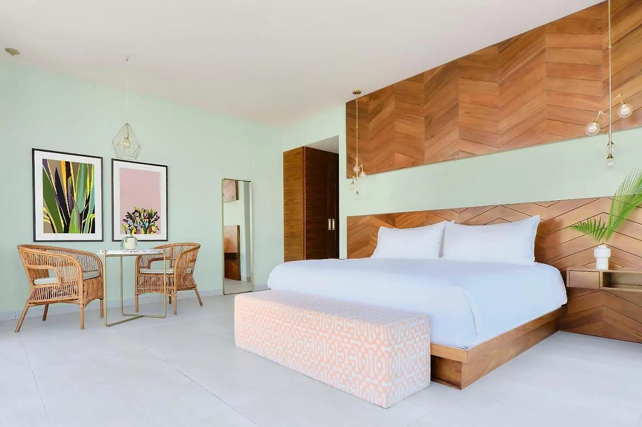 Calixta Hotel プレヤデルカーメン